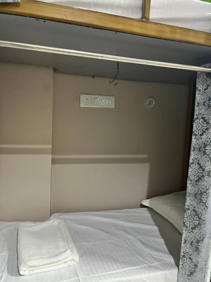 Hotel Shivlingam